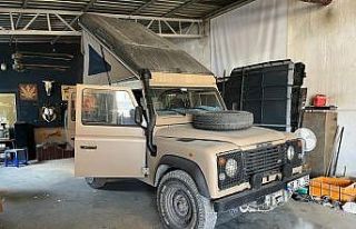 (ÖZEL) Bir zamanlar hasta taşıyan klasik araç...