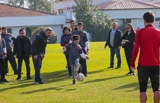 Özel öğrenciler Samsunsporlu futbolcular ile maç...