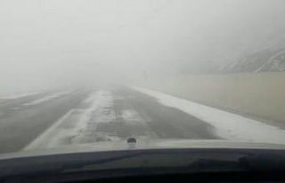 Palandöken geçidinde sis ve buzlanma etkili oluyor