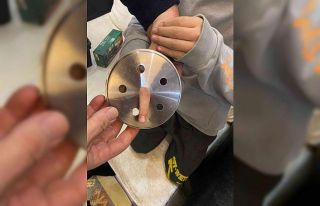 Parmağı mutfak aletine sıkışan çocuğu itfaiye...