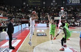 Pınar Karşıyaka, Reggiana’ya konuk oluyor