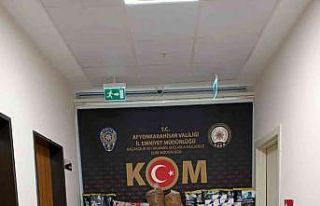 Polis 136 bin doldurulmuş ve boş makaron ele geçirdi