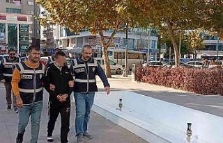 Polis otomobil hırsızlarını 80 saatlik kamera...