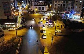 Polisten öğrenci nüfusunun fazla olduğu mahallede...