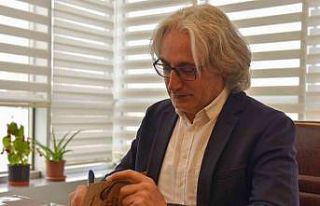 Prof. Dr. İlhami Yurdakul eserleri ile ikinci kez...