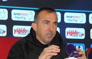 Recep Uçar: "Oyuncularımı mücadelelerinden...