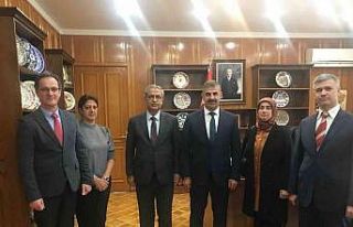 Rektör Çiftçi Özbekistan Büyükelçisi Dr. Olgan...