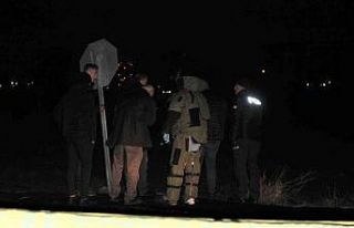 Sahipsiz bavuldan kıyafet çıktı