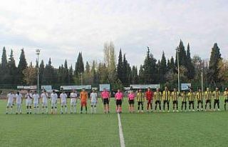 Salihli’de kazanan Aliağa FK oldu