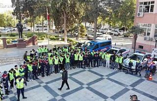 Sarıgöl’de ’Reklektif Yelek Giy, Görünür...