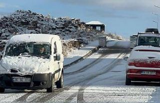 Sarıkamış beyaz gelinliğini giydi