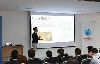 SBTÜ’de öğrencilere TEKNOFEST anlatıldı