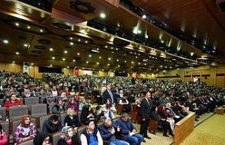 Şehitkamil’de 3788 lise öğrencisine para desteği