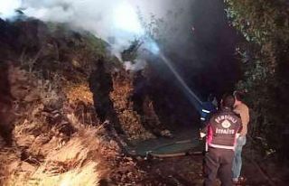 Şemdinli’de 7 bin bağ ot ve 13 ton saman kül...