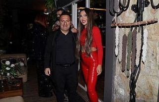 Seren Serengil’den sevgilisine sürpriz doğum günü...