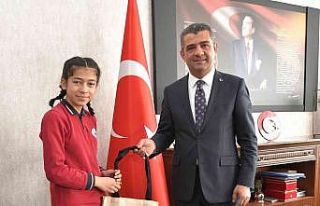 Serinhisarlı öğrenciler leblebi projesiyle Türkiye...