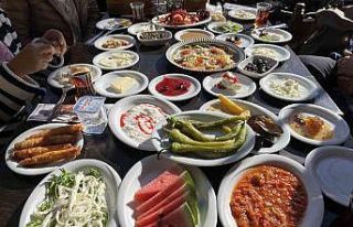 Serpme kahvaltı devri bitiyor, Diyarbakır’dan...