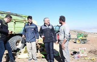 Sertifikalı tohumlar toprakla buluştu