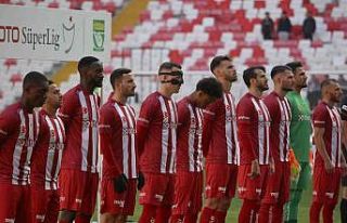 Sivasspor ligdeki 5. beraberliğini aldı