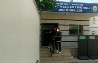 Tavuğun altından yumurta değil, uyuşturucu çıktı