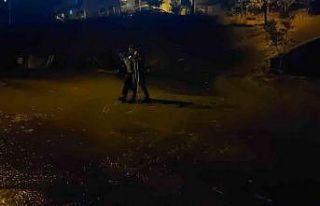 Tekirdağ’da sağanak sokakları dereye çevirdi