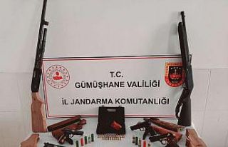 Torul’da kaçak silah operasyonu