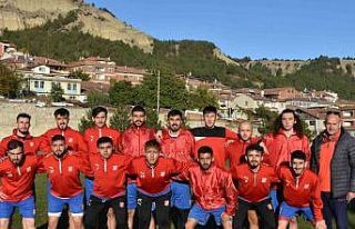 Tosyaspor yeni transferleri ile sezon hazırlıklarına...