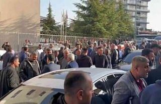 Tuzla’da silahlı saldırı sonrası ailelerden...