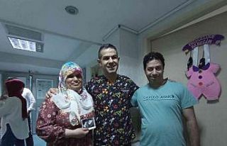 Umudunu yitirmeyen kanser hastası, 3 yıl sonra bebek...