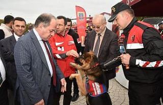 Üniversite öğrencileri arama kurtarma takımlarıyla...