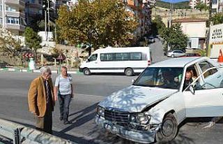 Ünlü Sanatçı Eşref Kolçak’ın otomobili çalınmak...