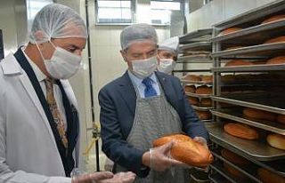 Uşak’ta öğrenciler günde 10 bin ekmek üretecek