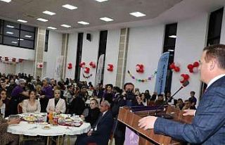 Vali Akbıyık: “600 öğretmenimizi Avrupa’ya...
