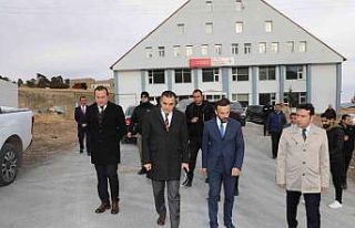 Vali Öksüz, Sarıkamış’ta yatırımları yerinde...
