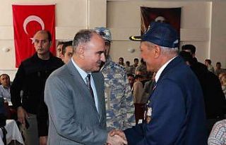 Vali Özkan şehit ve gazi aileleri ile bir araya...