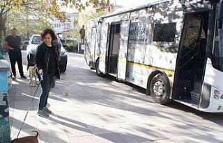 Vetbüs can dostlara sağlık hizmeti sunuyor
