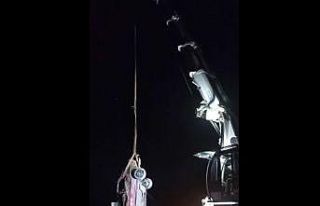 Yaklaşık 3 ay su altında kalan aracı dalgıç...