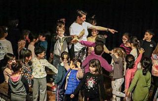 Yalova Belediyesi’nin drama eğitimleri başladı