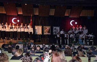 Yalova’da Öğretmen Günü kutlandı