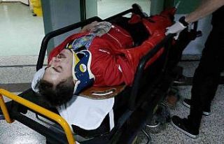 Yamaç paraşütü ile düşen uzman çavuş yoğun...