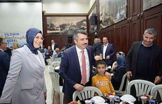 Yıldırım muhtarlarıyla güzel