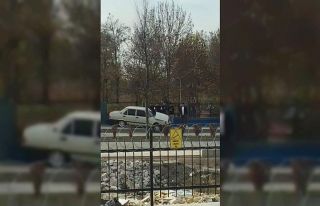 Yoldan çıkan otomobil kaldırıma çıktı: 1 yaralı