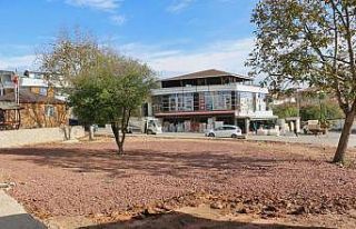 Yukarı Hereke’ye kent meydanı