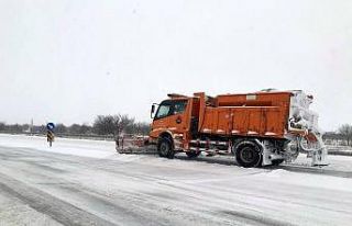 Yüksek kesimlerde kar yağışı