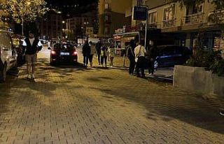 Zonguldaklılar sarsıntıyla sokağa akın etti