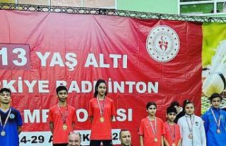 13 Yaş Altı Türkiye Badminton Şampiyonası’nda...