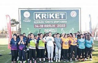 157 sporcunun ter döktüğü Kriket Türkiye Şampiyonası...