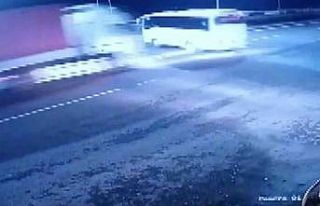 20 kişinin yaralandığı trafik kazası güvenlik...