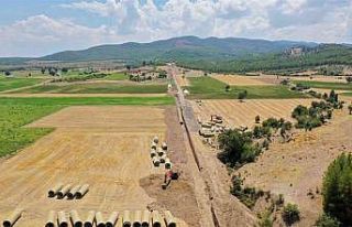 Acıpayam’ın verimli toprakları modern sulamayla...