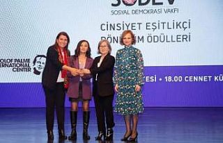 Adana Büyükşehir Belediyesine ödül